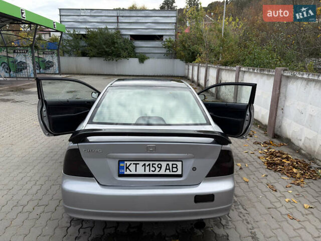 Хонда Цивик 2002 в Черновцах на Automoto.ua Серый Хонда Цивик, объемом двигателя 1.7 л и пробегом 180 тыс. км за 3850 $, фото 4 на Automoto.ua