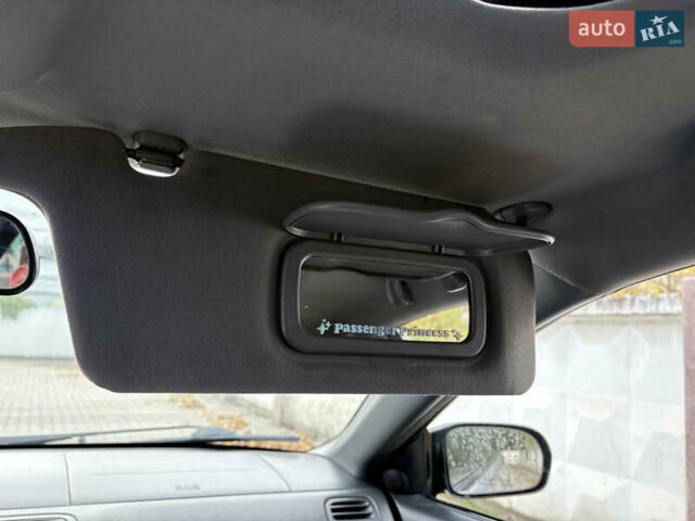 Хонда Цивик 2002 в Черновцах на Automoto.ua Серый Хонда Цивик, объемом двигателя 1.7 л и пробегом 180 тыс. км за 3850 $, фото 11 на Automoto.ua