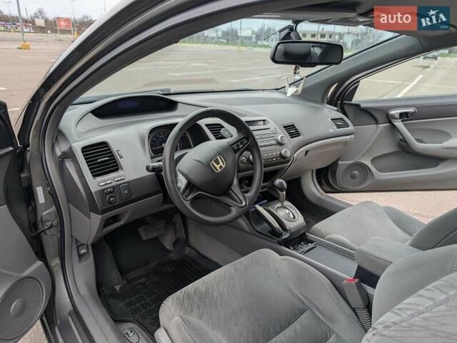 Сірий Хонда Сівік, об'ємом двигуна 1.8 л та пробігом 119 тис. км за 6500 $, фото 7 на Automoto.ua