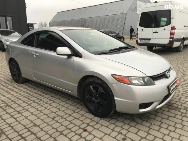 Серый Хонда Цивик, объемом двигателя 1.8 л и пробегом 238 тыс. км за 5590 $, фото 2 на Automoto.ua
