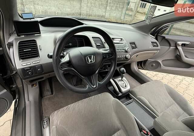 Серый Хонда Цивик, объемом двигателя 1.8 л и пробегом 143 тыс. км за 6999 $, фото 12 на Automoto.ua