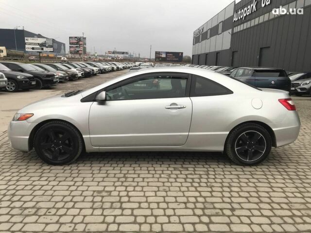 Серый Хонда Цивик, объемом двигателя 1.8 л и пробегом 238 тыс. км за 5590 $, фото 8 на Automoto.ua