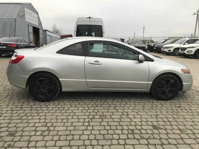 Сірий Хонда Сівік, об'ємом двигуна 1.8 л та пробігом 238 тис. км за 5590 $, фото 5 на Automoto.ua