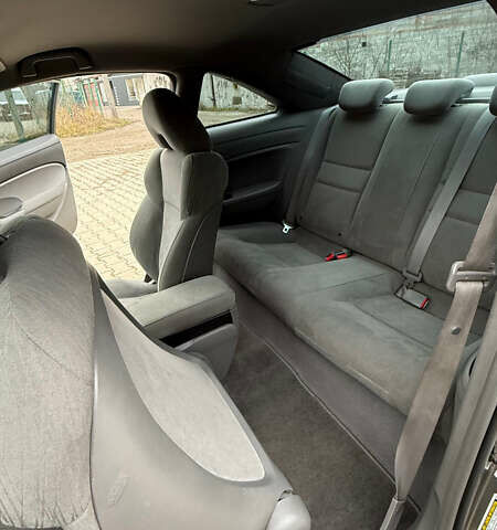 Серый Хонда Цивик, объемом двигателя 1.8 л и пробегом 143 тыс. км за 6999 $, фото 18 на Automoto.ua