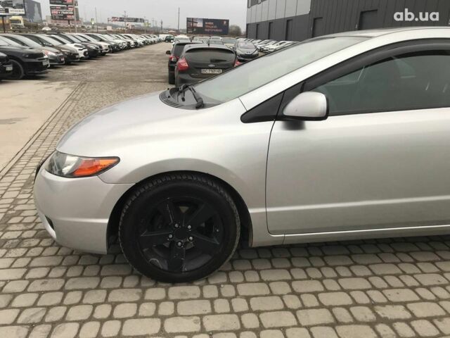 Серый Хонда Цивик, объемом двигателя 1.8 л и пробегом 238 тыс. км за 5590 $, фото 10 на Automoto.ua