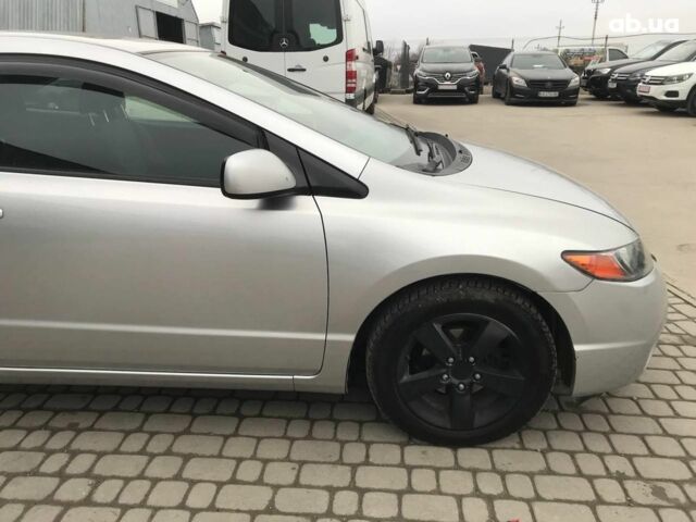 Серый Хонда Цивик, объемом двигателя 1.8 л и пробегом 238 тыс. км за 5590 $, фото 3 на Automoto.ua