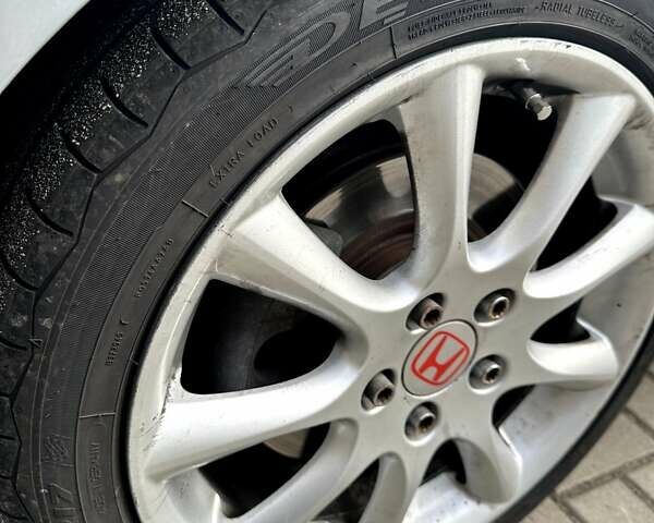 Сірий Хонда Сівік, об'ємом двигуна 2 л та пробігом 270 тис. км за 7000 $, фото 3 на Automoto.ua