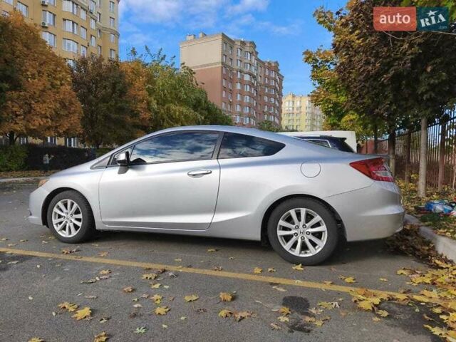 Серый Хонда Цивик, объемом двигателя 1.8 л и пробегом 150 тыс. км за 10400 $, фото 15 на Automoto.ua