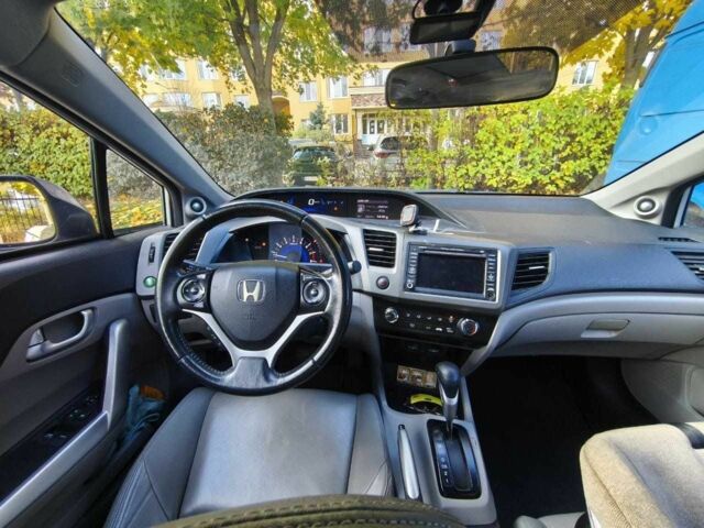 Хонда Цивик 2012 в Софіївська Борщагівка на Automoto.ua Серый Хонда Цивик, объемом двигателя 1.8 л и пробегом 150 тыс. км за 10400 $, фото 6 на Automoto.ua