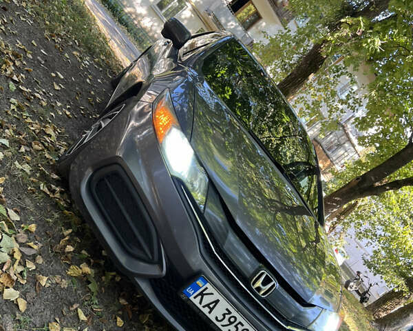 Серый Хонда Цивик, объемом двигателя 1.8 л и пробегом 247 тыс. км за 9100 $, фото 5 на Automoto.ua