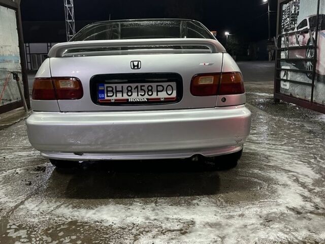 Серый Хонда Цивик, объемом двигателя 1.5 л и пробегом 374 тыс. км за 2500 $, фото 7 на Automoto.ua