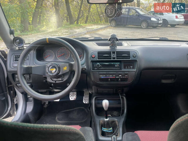 Сірий Хонда Сівік, об'ємом двигуна 1.8 л та пробігом 430 тис. км за 7500 $, фото 13 на Automoto.ua