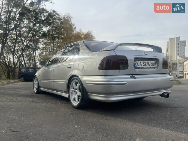 Сірий Хонда Сівік, об'ємом двигуна 1.8 л та пробігом 430 тис. км за 7500 $, фото 4 на Automoto.ua