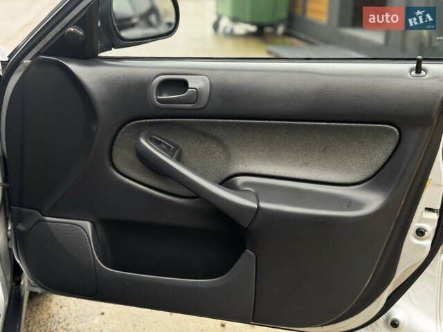 Сірий Хонда Сівік, об'ємом двигуна 1.6 л та пробігом 236 тис. км за 3333 $, фото 42 на Automoto.ua