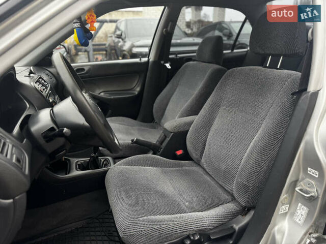 Сірий Хонда Сівік, об'ємом двигуна 1.6 л та пробігом 236 тис. км за 3333 $, фото 21 на Automoto.ua