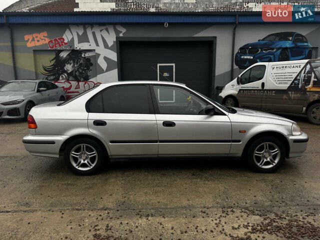 Сірий Хонда Сівік, об'ємом двигуна 1.6 л та пробігом 236 тис. км за 3333 $, фото 6 на Automoto.ua