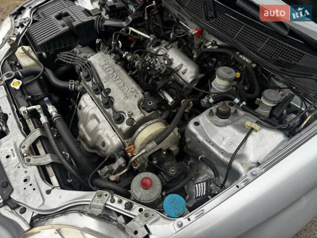 Сірий Хонда Сівік, об'ємом двигуна 1.6 л та пробігом 236 тис. км за 3333 $, фото 51 на Automoto.ua
