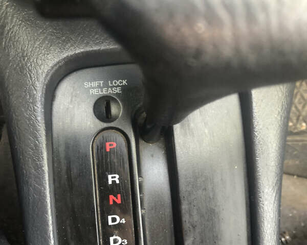 Серый Хонда Цивик, объемом двигателя 1.49 л и пробегом 300 тыс. км за 2300 $, фото 3 на Automoto.ua