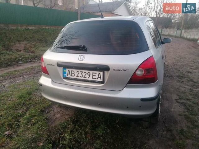 Серый Хонда Цивик, объемом двигателя 1.6 л и пробегом 350 тыс. км за 2300 $, фото 3 на Automoto.ua