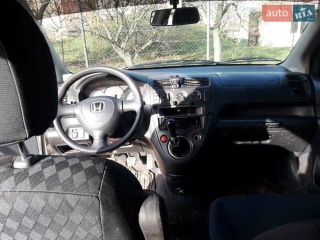 Серый Хонда Цивик, объемом двигателя 1.6 л и пробегом 350 тыс. км за 2300 $, фото 7 на Automoto.ua