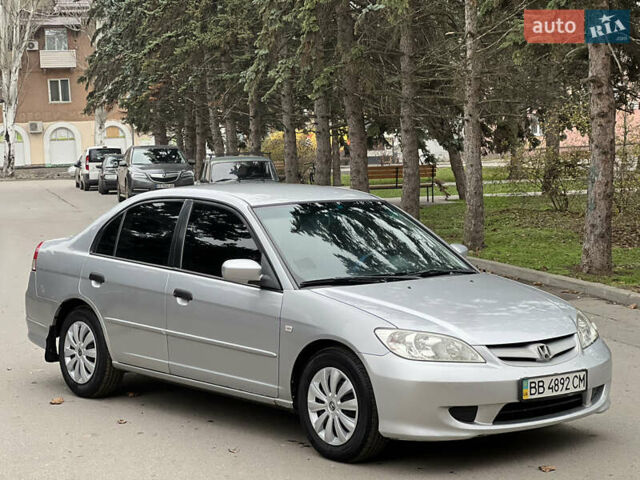 Сірий Хонда Сівік, об'ємом двигуна 1.6 л та пробігом 227 тис. км за 3999 $, фото 2 на Automoto.ua