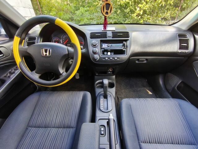 Серый Хонда Цивик, объемом двигателя 1.6 л и пробегом 199 тыс. км за 4300 $, фото 12 на Automoto.ua