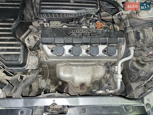 Серый Хонда Цивик, объемом двигателя 1.59 л и пробегом 207 тыс. км за 4750 $, фото 17 на Automoto.ua