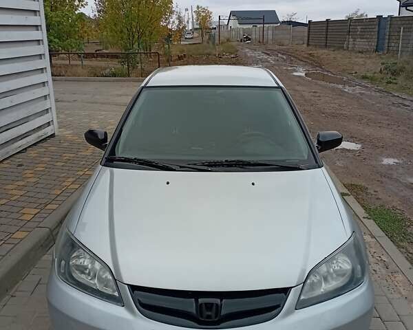 Серый Хонда Цивик, объемом двигателя 1.6 л и пробегом 320 тыс. км за 3800 $, фото 4 на Automoto.ua