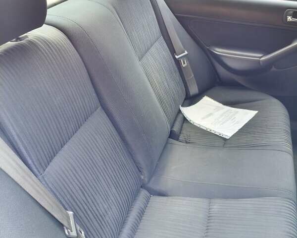 Серый Хонда Цивик, объемом двигателя 1.6 л и пробегом 199 тыс. км за 4300 $, фото 8 на Automoto.ua