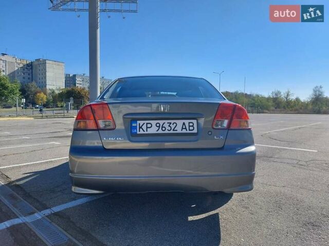 Серый Хонда Цивик, объемом двигателя 1.7 л и пробегом 230 тыс. км за 4500 $, фото 3 на Automoto.ua