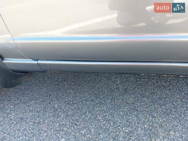 Серый Хонда Цивик, объемом двигателя 1.7 л и пробегом 230 тыс. км за 4500 $, фото 12 на Automoto.ua