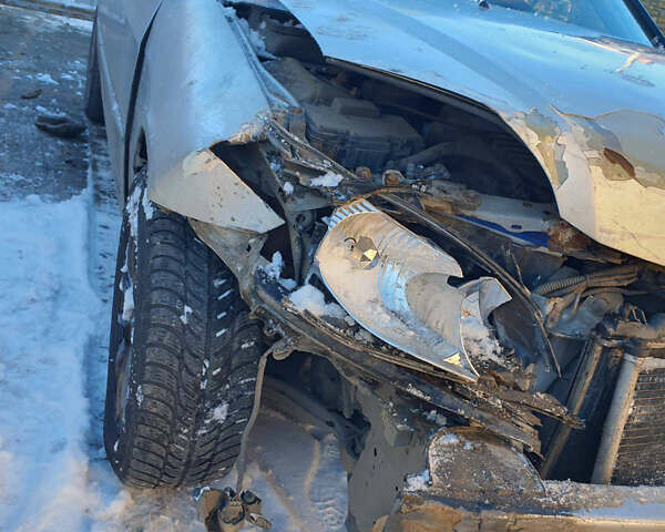 Хонда Цивик 2005 в Хмельницком на Automoto.ua Серый Хонда Цивик, объемом двигателя 1.6 л и пробегом 215 тыс. км за 2000 $, фото 3 на Automoto.ua