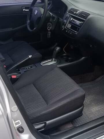 Серый Хонда Цивик, объемом двигателя 1.6 л и пробегом 240 тыс. км за 4299 $, фото 14 на Automoto.ua