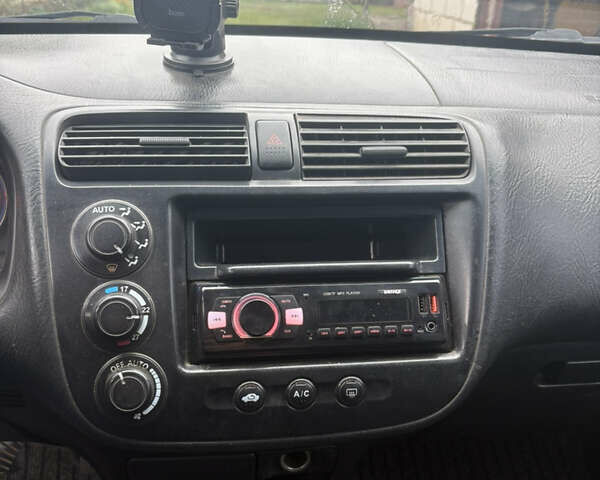 Серый Хонда Цивик, объемом двигателя 1.6 л и пробегом 410 тыс. км за 3600 $, фото 9 на Automoto.ua