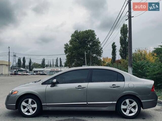 Серый Хонда Цивик, объемом двигателя 1.8 л и пробегом 213 тыс. км за 5999 $, фото 5 на Automoto.ua