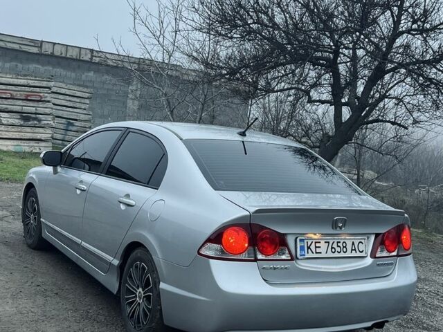 Серый Хонда Цивик, объемом двигателя 1.3 л и пробегом 225 тыс. км за 5900 $, фото 10 на Automoto.ua