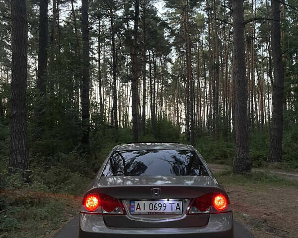 Сірий Хонда Сівік, об'ємом двигуна 1.8 л та пробігом 366 тис. км за 5999 $, фото 1 на Automoto.ua