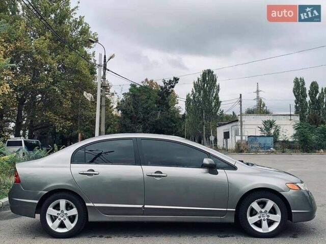 Серый Хонда Цивик, объемом двигателя 1.8 л и пробегом 213 тыс. км за 5999 $, фото 13 на Automoto.ua