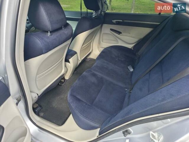 Сірий Хонда Сівік, об'ємом двигуна 1.34 л та пробігом 196 тис. км за 5700 $, фото 13 на Automoto.ua