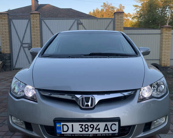 Хонда Цивик 2006 в Житомире на Automoto.ua Серый Хонда Цивик, объемом двигателя 1.8 л и пробегом 309 тыс. км за 6199 $, фото 2 на Automoto.ua