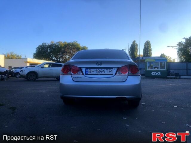 Сірий Хонда Сівік, об'ємом двигуна 1.8 л та пробігом 296 тис. км за 7000 $, фото 1 на Automoto.ua