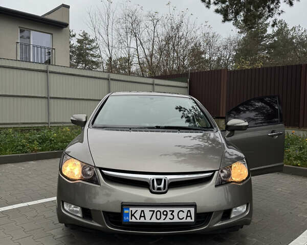 Серый Хонда Цивик, объемом двигателя 1.8 л и пробегом 259 тыс. км за 6600 $, фото 29 на Automoto.ua