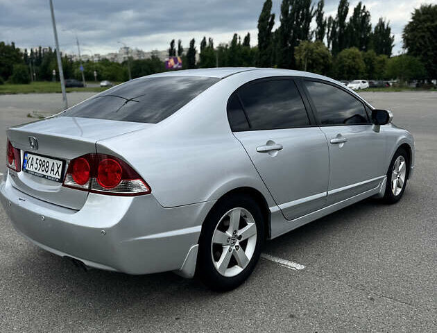 Серый Хонда Цивик, объемом двигателя 1.6 л и пробегом 103 тыс. км за 7399 $, фото 3 на Automoto.ua