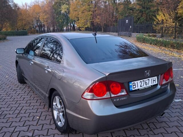 Хонда Цивик 2007 в Миргороде на Automoto.ua Серый Хонда Цивик, объемом двигателя 1.3 л и пробегом 1000 тыс. км за 5900 $, фото 3 на Automoto.ua