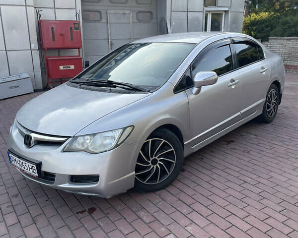 Серый Хонда Цивик, объемом двигателя 1.8 л и пробегом 316 тыс. км за 6200 $, фото 1 на Automoto.ua