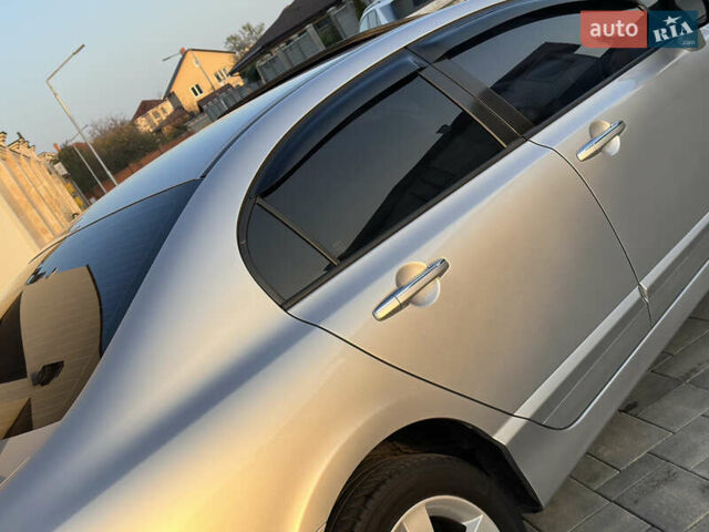 Серый Хонда Цивик, объемом двигателя 1.8 л и пробегом 176 тыс. км за 7999 $, фото 21 на Automoto.ua