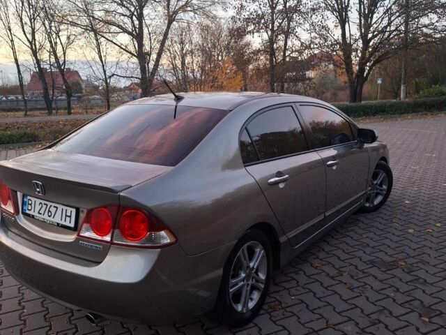 Хонда Цивик 2007 в Миргороде на Automoto.ua Серый Хонда Цивик, объемом двигателя 1.3 л и пробегом 1000 тыс. км за 5900 $, фото 4 на Automoto.ua