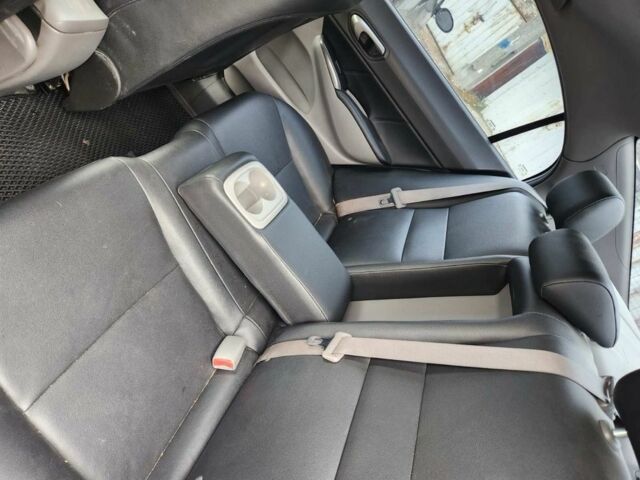 Серый Хонда Цивик, объемом двигателя 1.6 л и пробегом 235 тыс. км за 4000 $, фото 6 на Automoto.ua