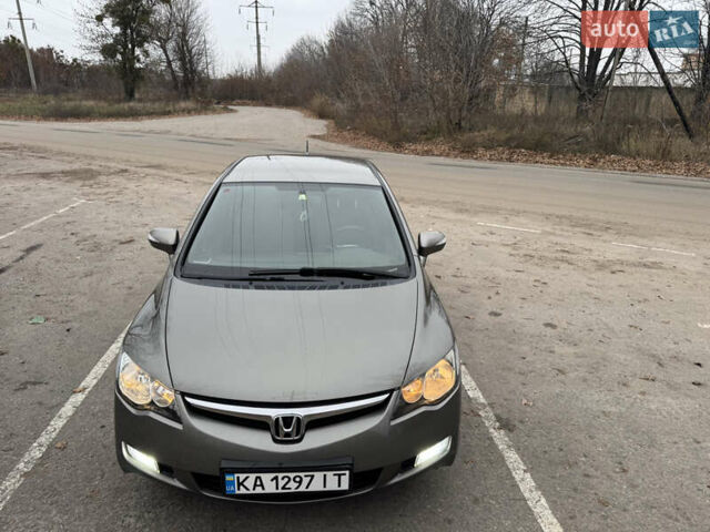 Сірий Хонда Сівік, об'ємом двигуна 1.34 л та пробігом 223 тис. км за 6300 $, фото 6 на Automoto.ua