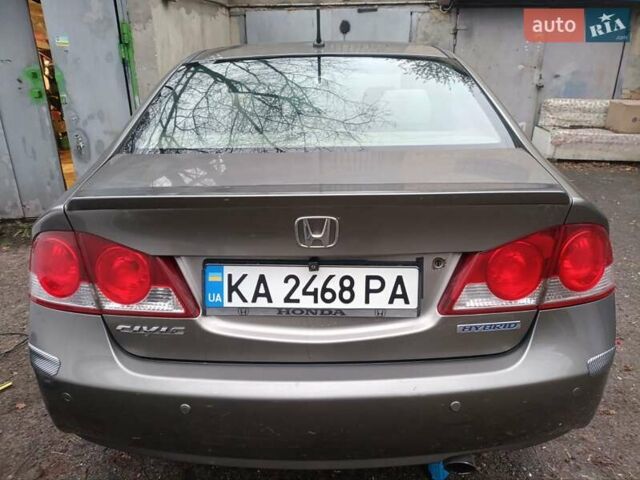 Серый Хонда Цивик, объемом двигателя 1.34 л и пробегом 260 тыс. км за 4700 $, фото 3 на Automoto.ua